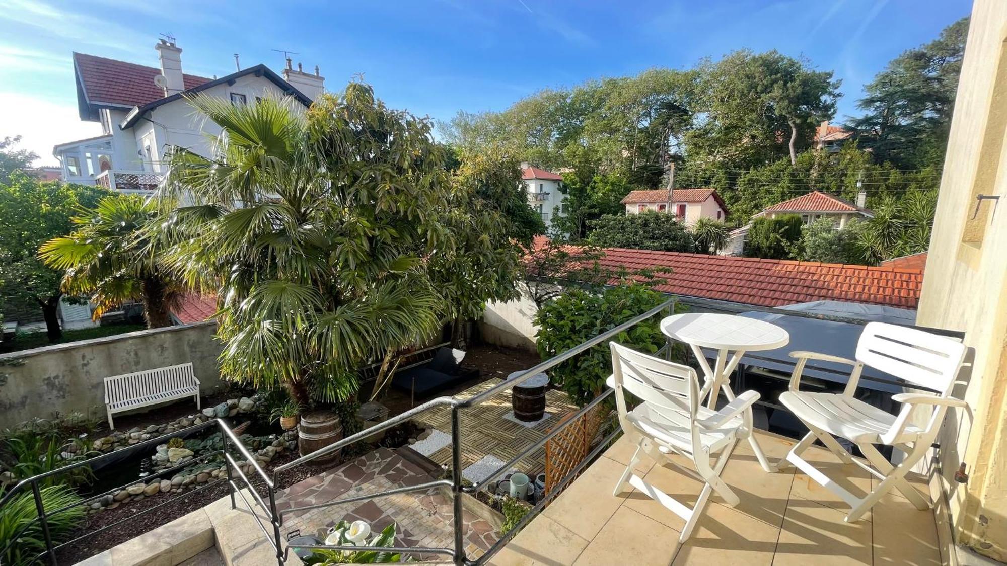 Le Doolies - Holiday Inn Biarritz Zewnętrze zdjęcie
